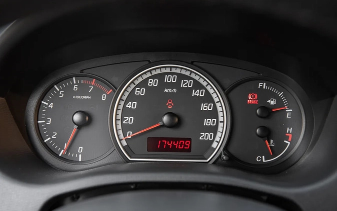 Suzuki Swift cena 18900 przebieg: 174000, rok produkcji 2009 z Ozimek małe 352